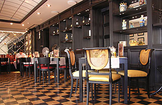 Mobili e Oggetti d'Arte Antichi