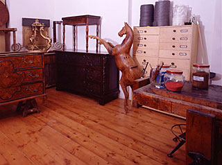 Restauro di mobili e oggetti d'arte antichi