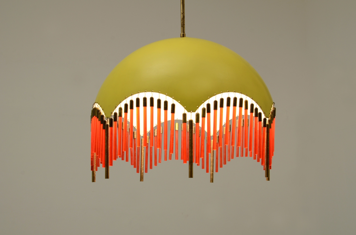 Angelo Lelli, raffinato lampadario produzione Arredoluce, 1950. Angelo Lelli, raffinato lampadario produzione Arredoluce, 1950.