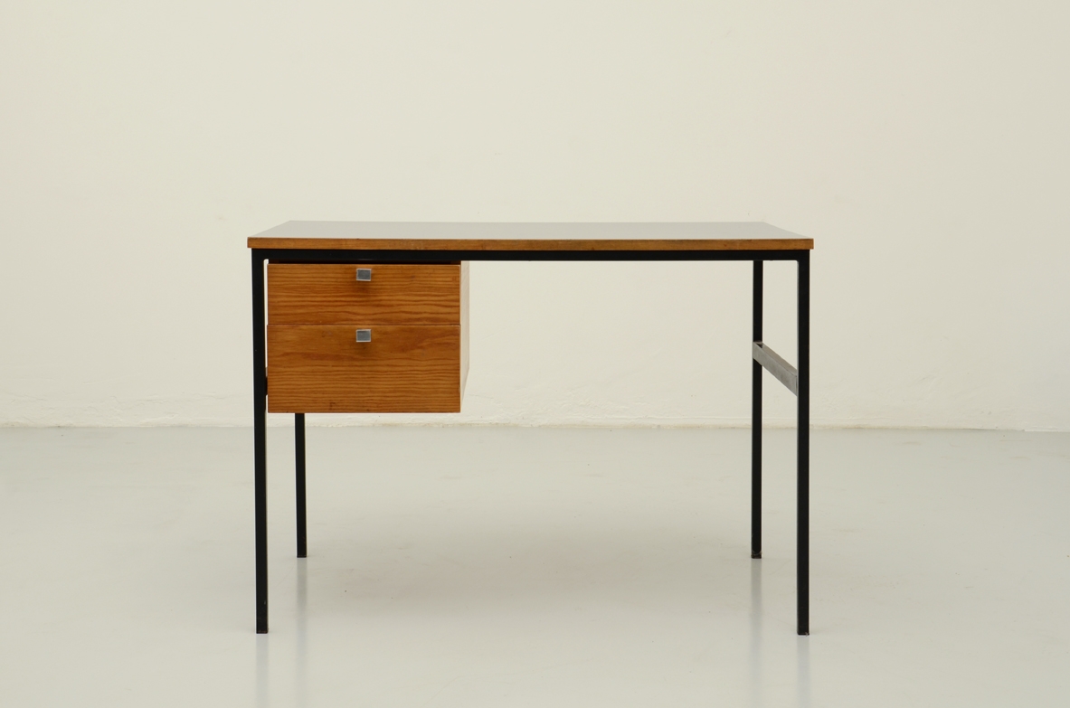 Mid century furniture interior design gallery Milan
