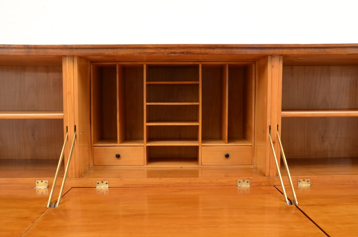 Mid century furniture interior design gallery Milan