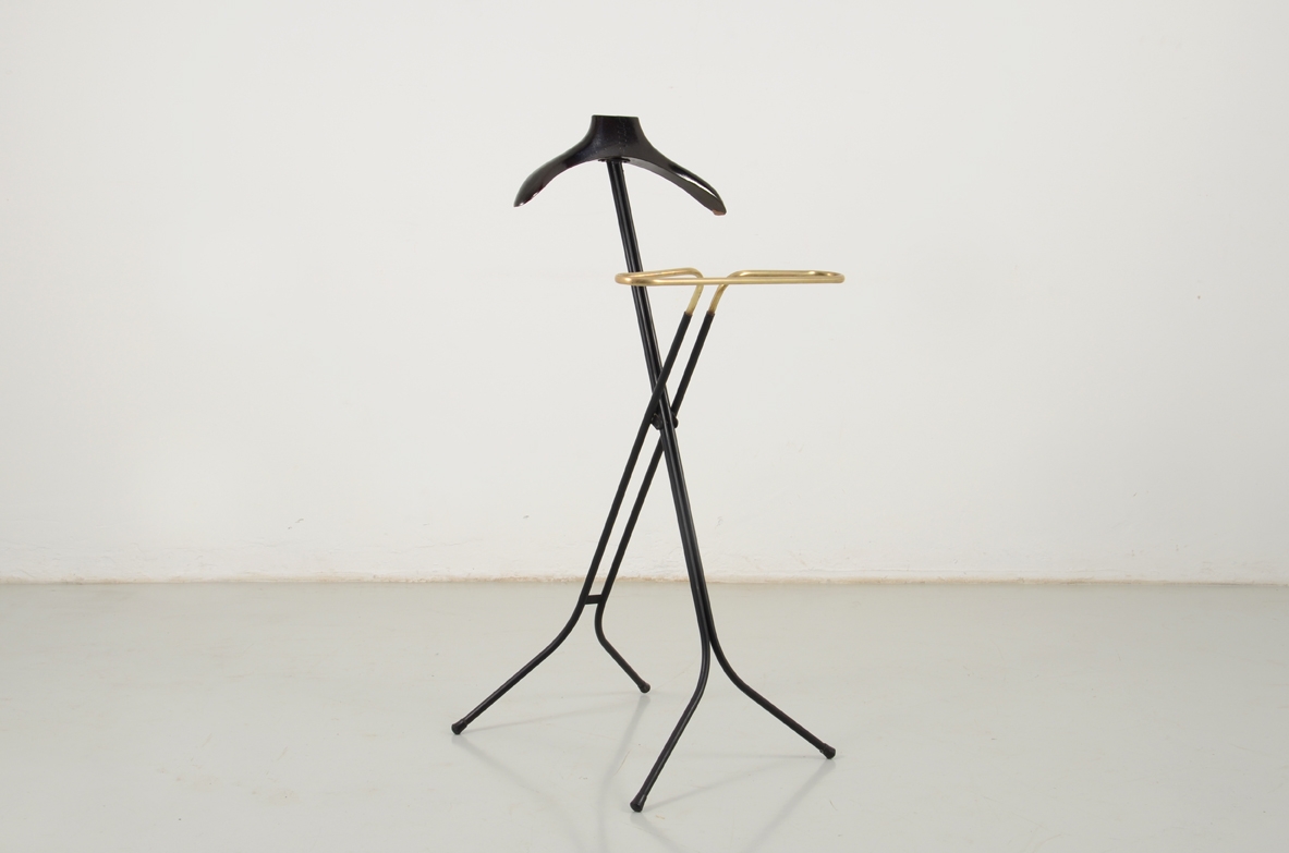 vintage clothes hangers