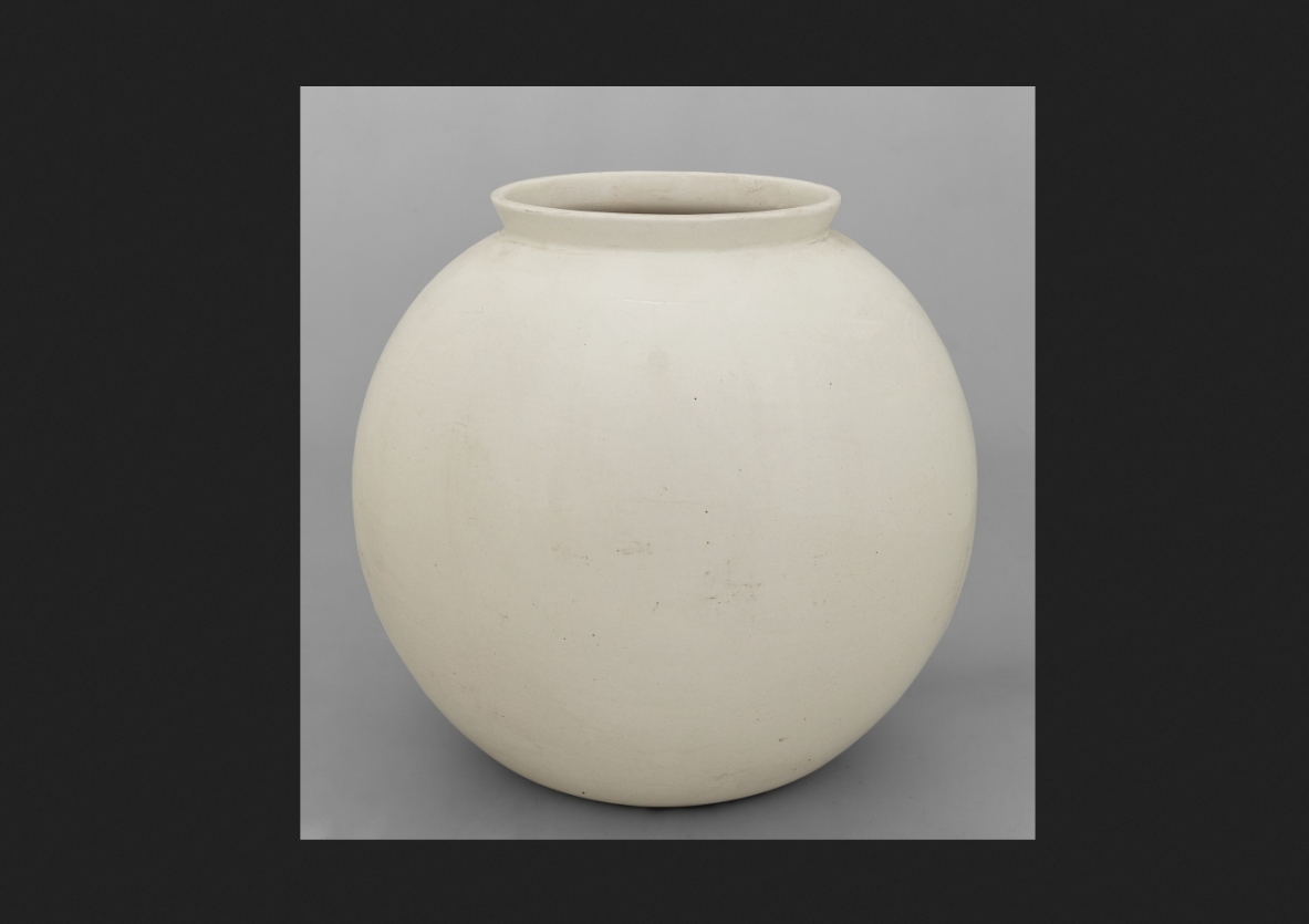 Modern Vintage decoration vase glass furniture Milan