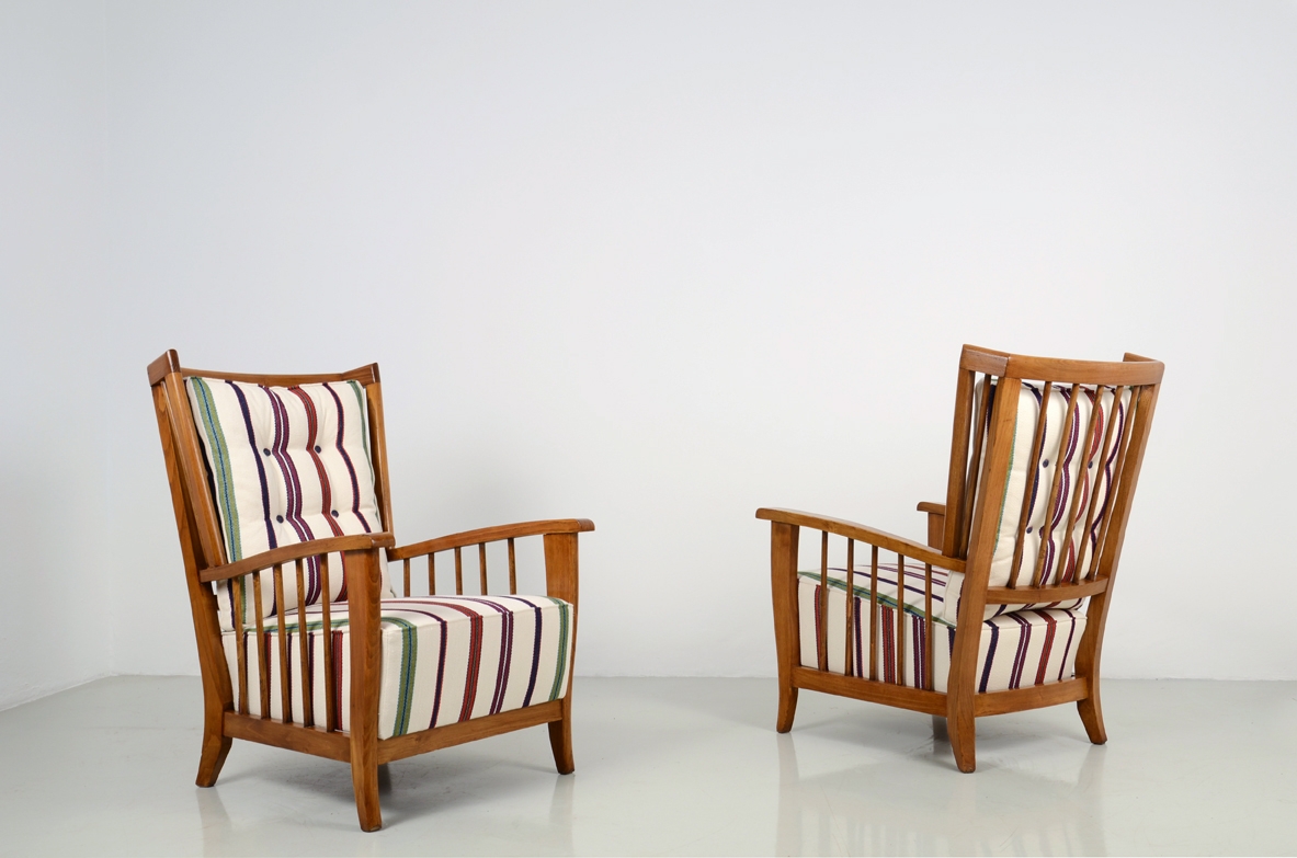 Maurizio Tempestini, very nice pair of 1950's high back armchairs in oak wood with upholstery.