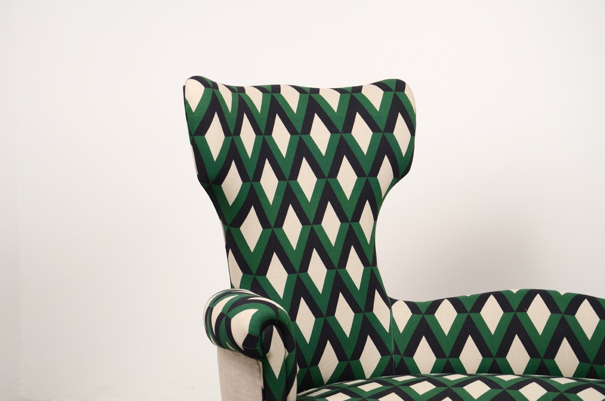 Maurizio Tempestini, original sofa with wooden structure and upholstered fabric cover.