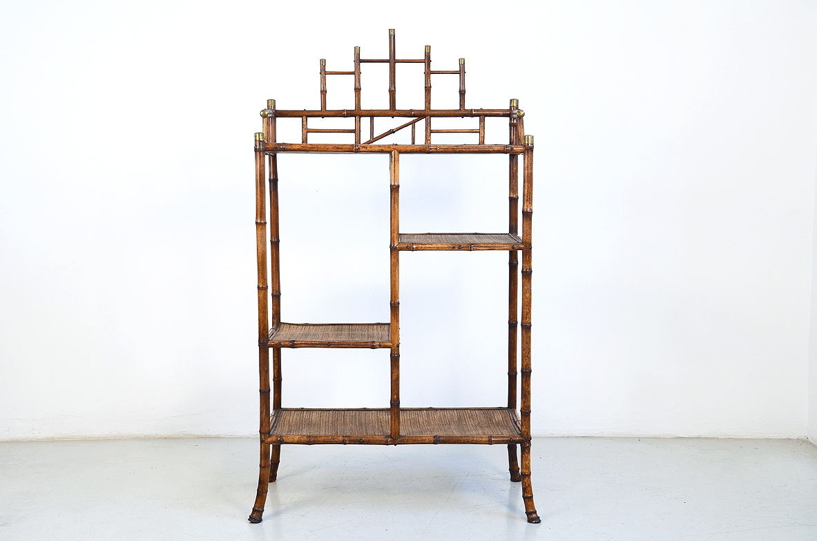 Italian 1920's small bookcase made of wood and bamboo.