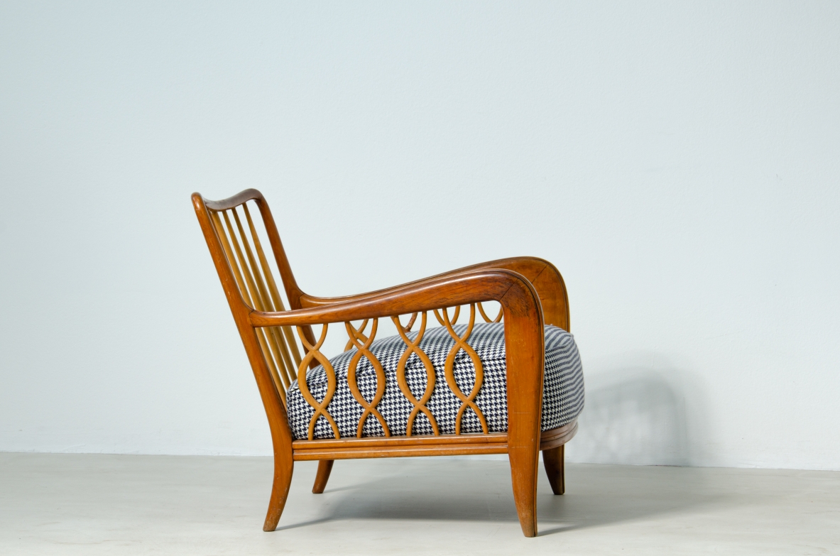 Paolo Buffa (1903 - 1970)  Pair of rare armchairs with ribbon motif in oak wood and upholstered fabric.  Italy, 1940's.