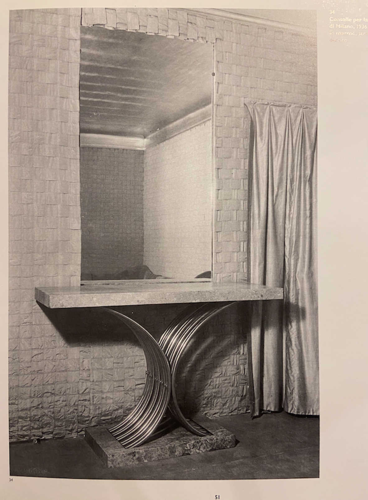 Guglielmo Ulrich, console in ebonized wood with wide engraved mirror, 1936