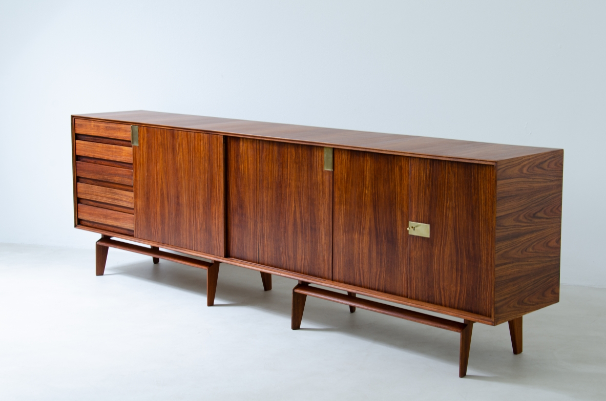 Vittorio Dassi. Grande mobile in palissandro. Italia, Torino, 1960ca