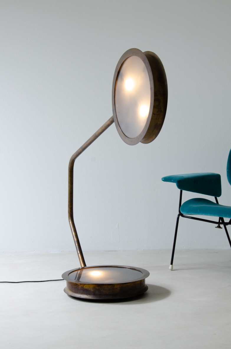 Vincenzo De Cotiis. Lampada da terra mod. After Glow T. Prototipo, Italia, 1998.