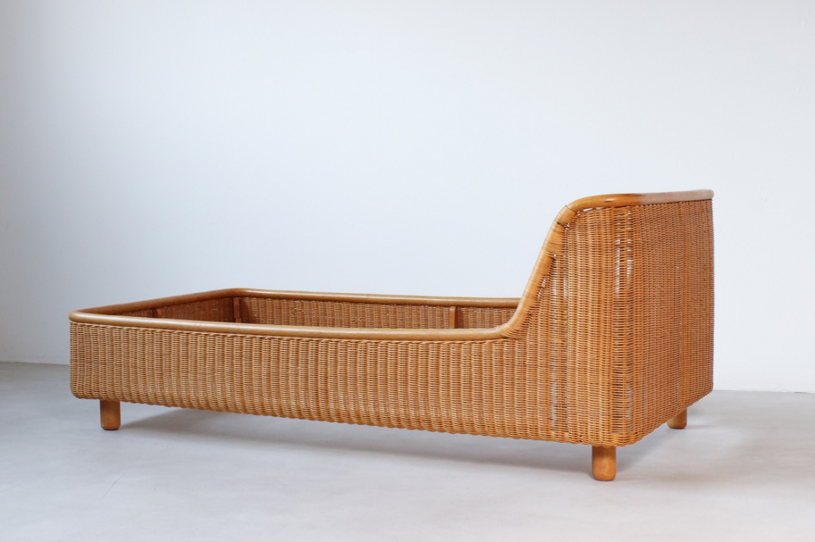 Pair of woven rattan beds. Italy, 1970's