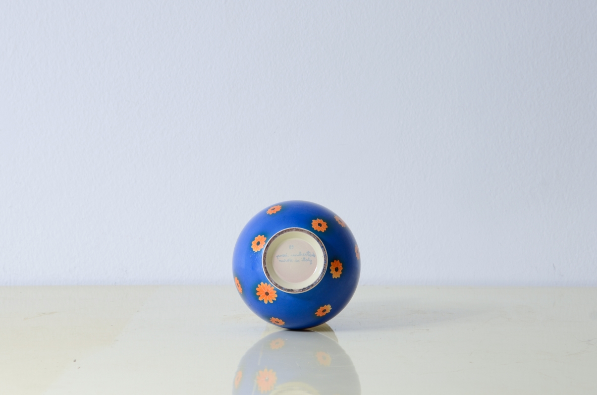 Ceramiche Rometti  Vaso blu con decoro e grande apertura filettata. Manifattura Umbertide 1940ca.