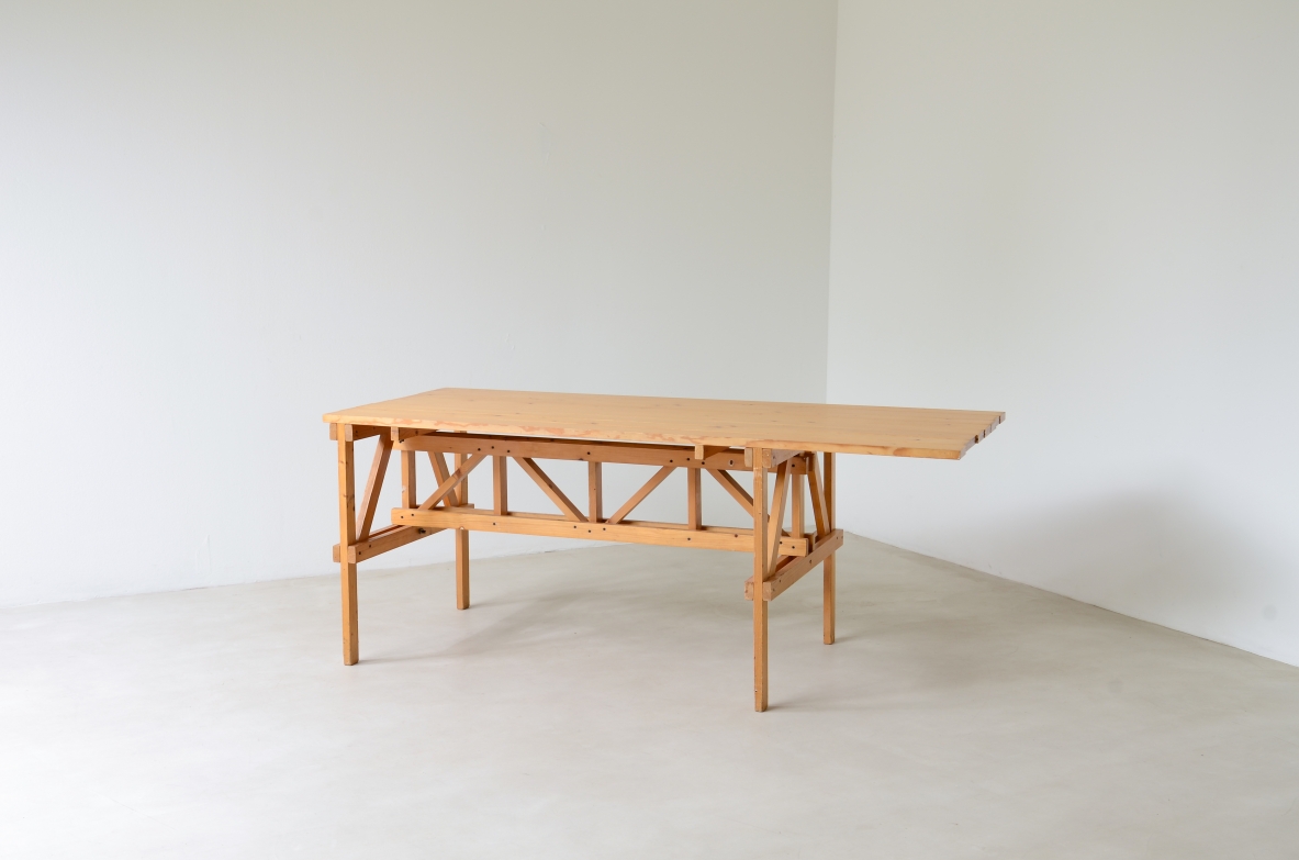 Enzo Mari 1932 - 2020 Tavolo "Effe" in legno grezzo realizzato per Simon Metamobile, 1974.