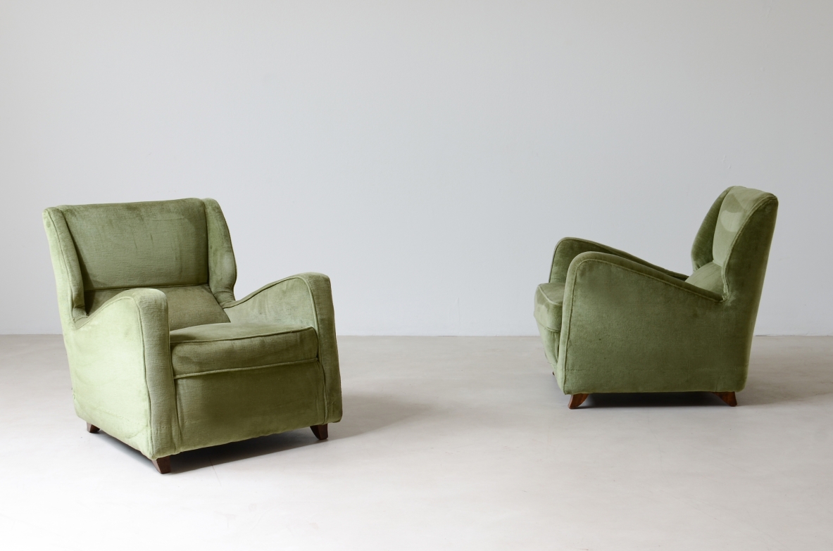 Pair of modernist armchairs upholstered in velvet.  Italian manufacture, 1940's.