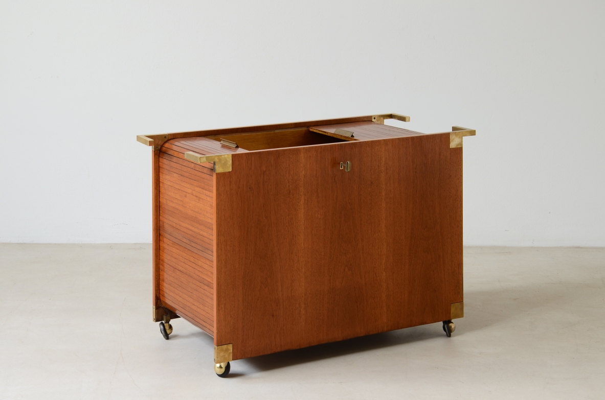 Open trolley cabinet with wooden shutters. Italian manufacture 1950s