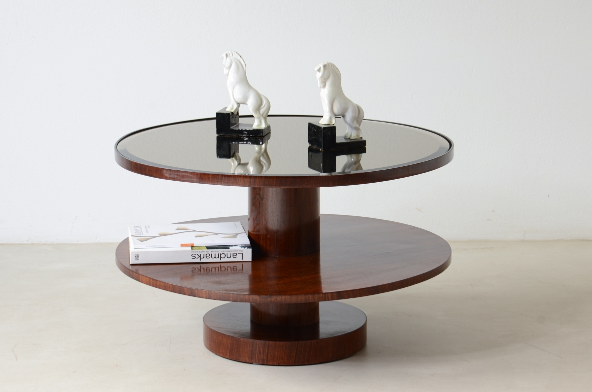 Elegant coffee table with central column, Italian manufacture 1930ca.