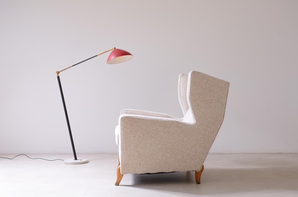Melchiorre Bega, attr.  Bergere of organic shape with shaped wooden feet.  Italian manufacture, early 1950s