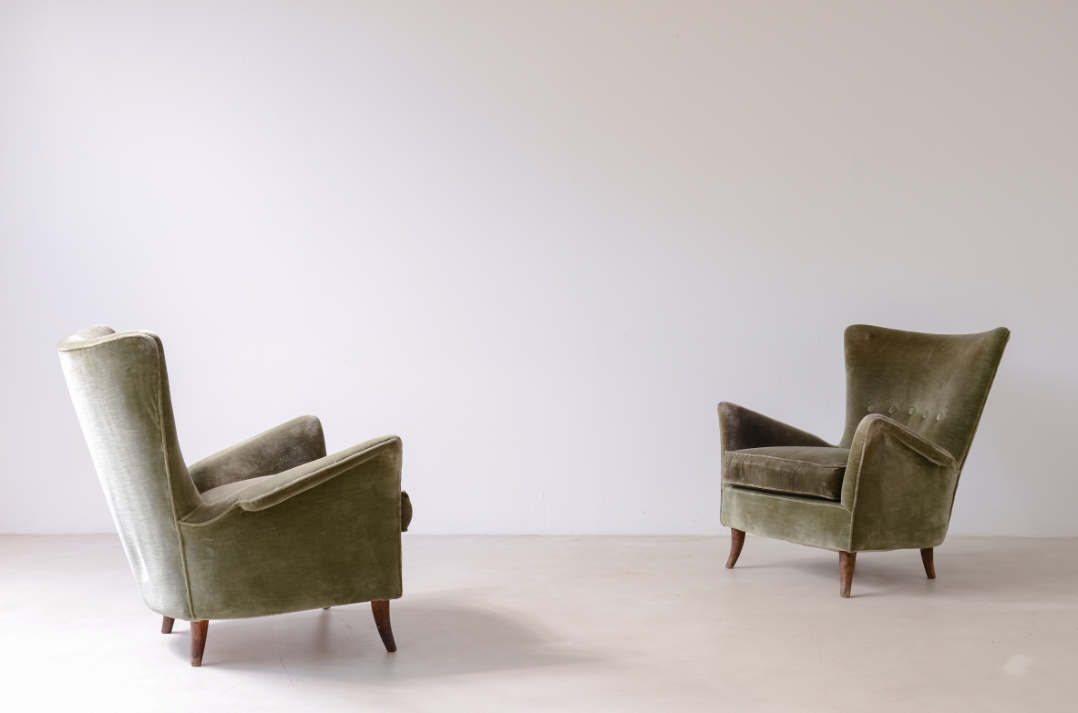 Pair of armchairs in the style of Gio Ponti covered in velvet.  Italian manufacture 1950ca.