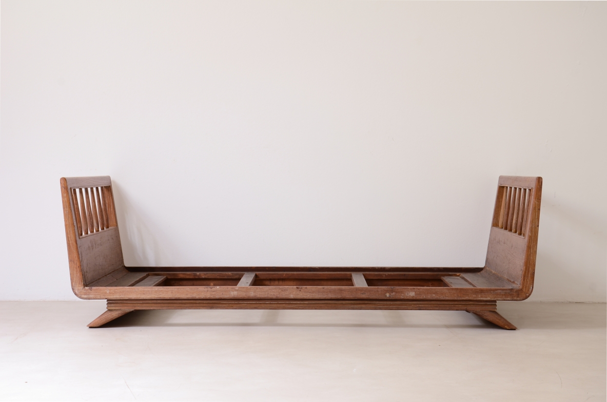 Guglielmo Pecorini  Two elegant beds/somiers in scratched oak.  Italian 1940s manufacture.