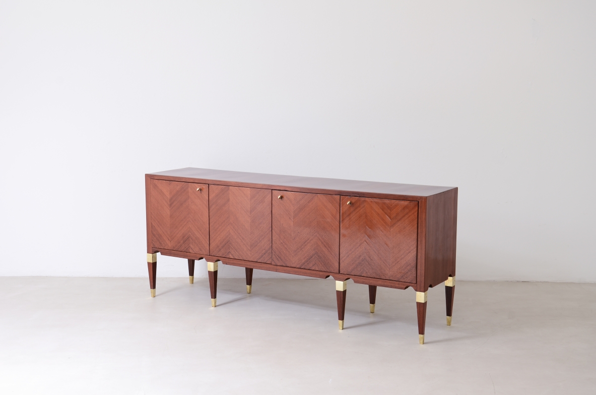 Paolo Buffa  Elegant 4-door walnut cabinet with a herringbone pattern on the front ,  Italian Manufacture 1950's