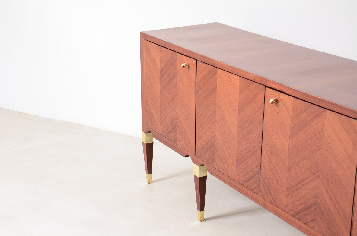 Paolo Buffa  Elegant 4-door walnut cabinet with a herringbone pattern on the front ,  Italian Manufacture 1950's