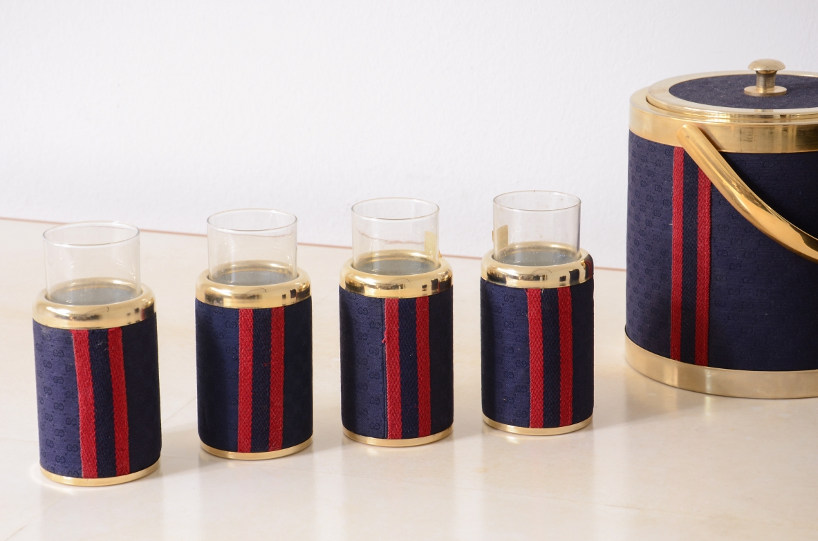 Complete bar set, ice bucket, a glacette and 6 glasses covered in two-tone Gucci fabric fashion house 1970's