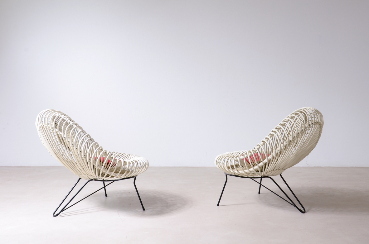 Janine Abraham & Dirk Jan Rol, pair of armchairs in lacquered rattan with metal supports. Prod. Edition Rougier, Holland, 1950ca.