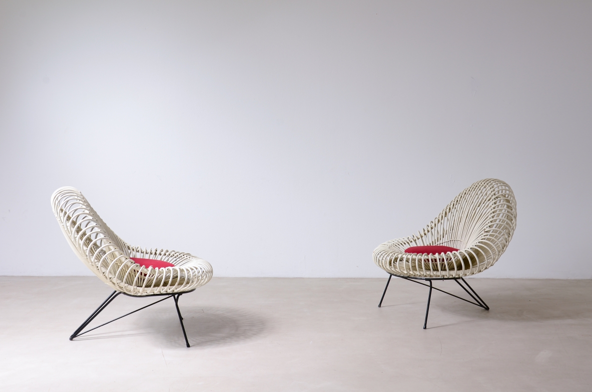 Janine Abraham & Dirk Jan Rol, pair of armchairs in lacquered rattan with metal supports. Prod. Edition Rougier, Holland, 1950ca.