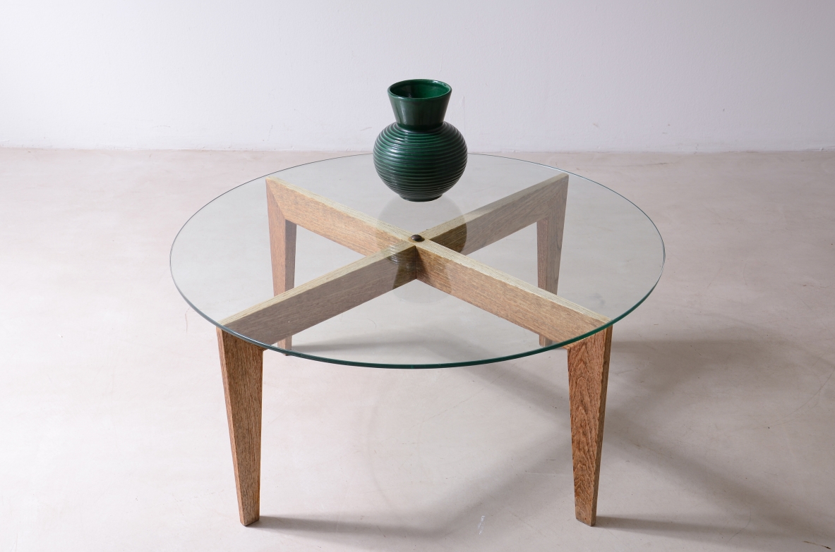 Oak coffee table with crosspiece, Gio Ponti, ca. 1950.