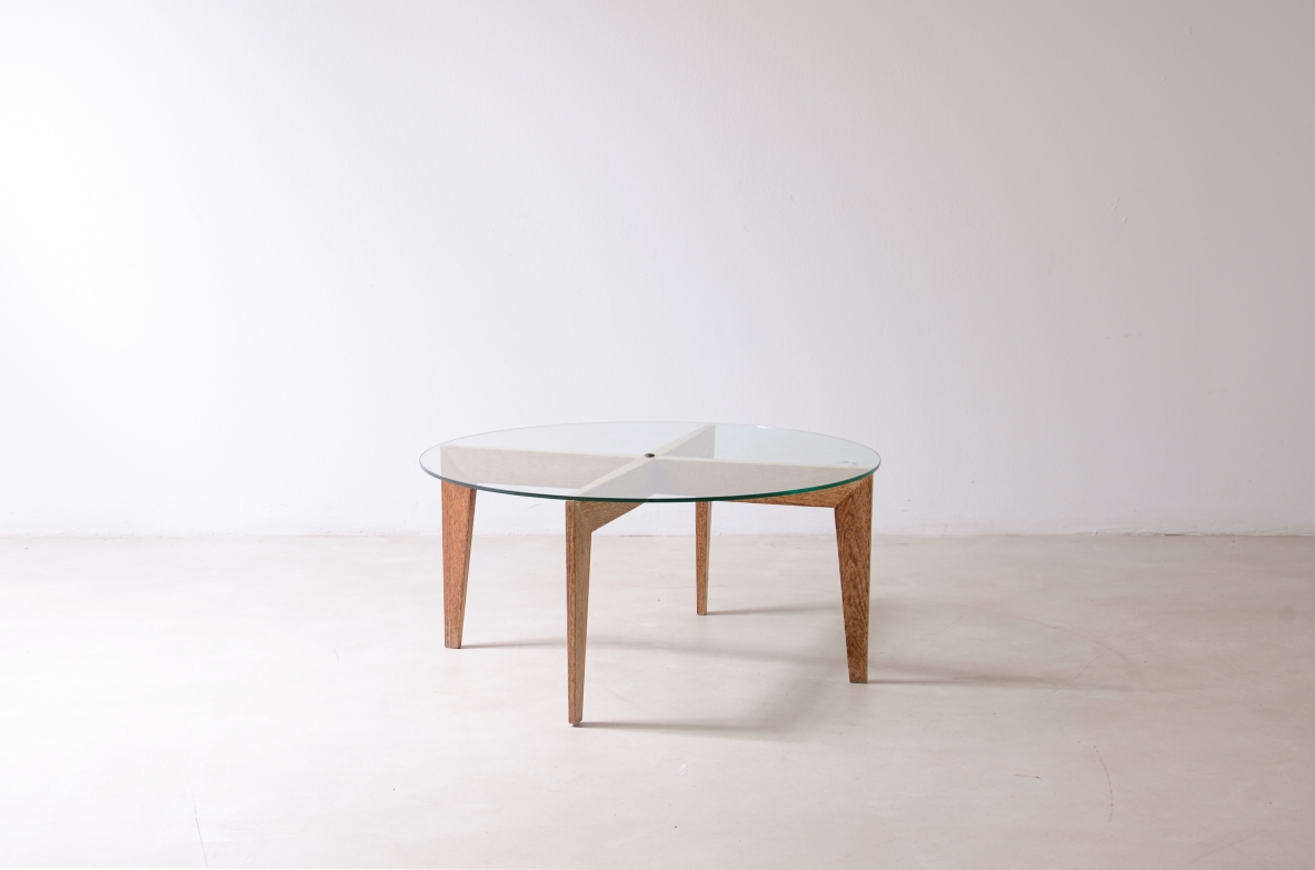 Oak coffee table with crosspiece, Gio Ponti, ca. 1950.