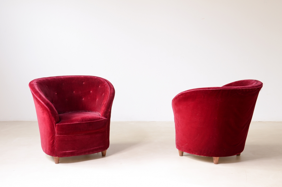 4 shaped wooden armchairs upholstered in velvet.  Italian manufacture, circa 1940.