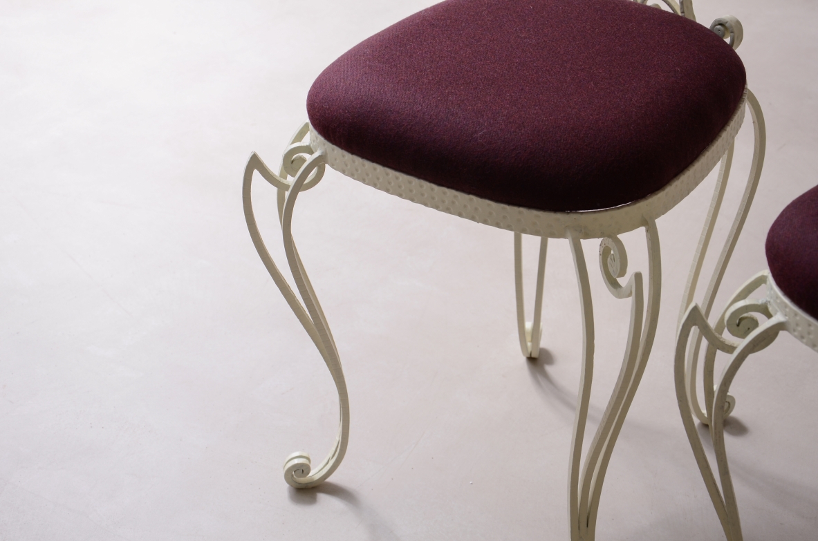 Pierluigi Colli Due sedie in ferro battuto con schienale alto decorato a riccioli, Torino 1950 