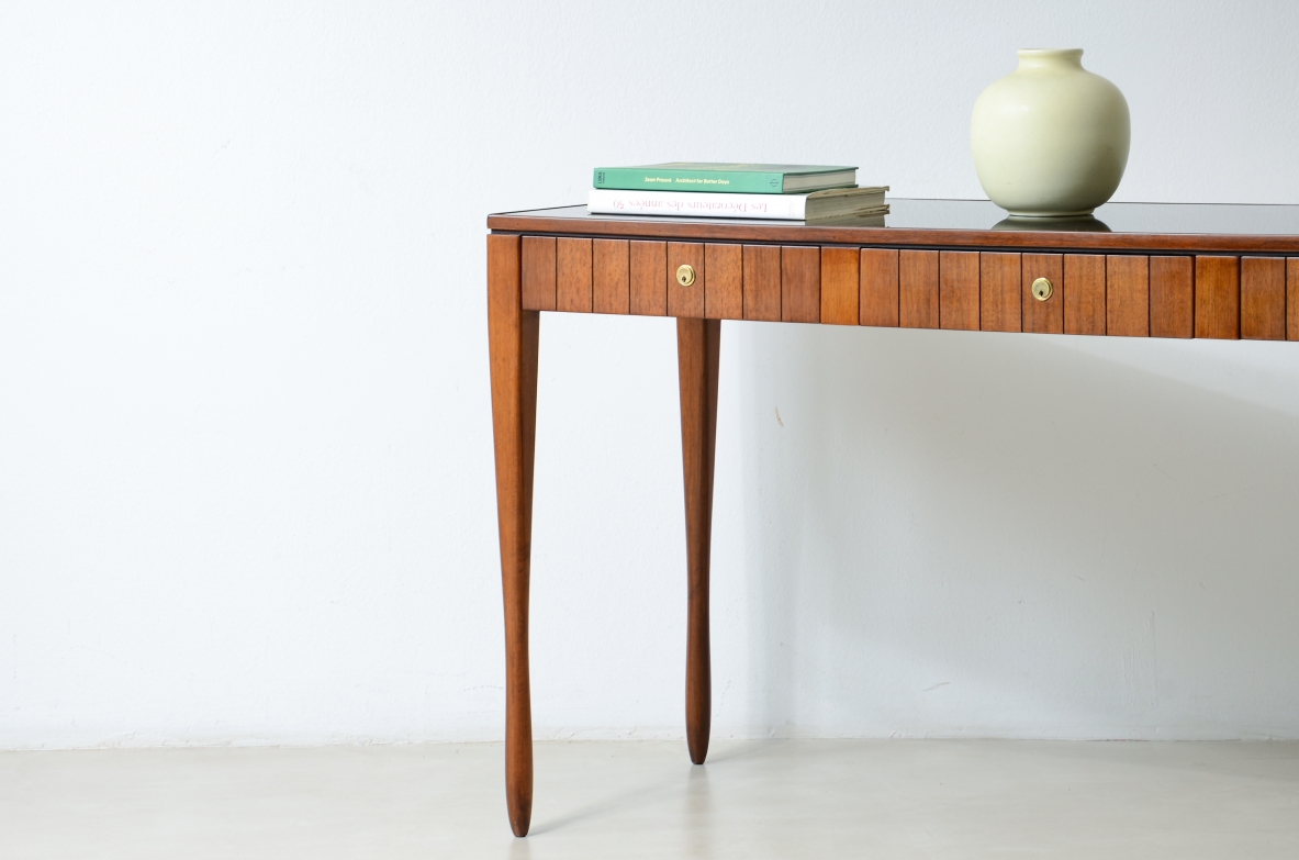 Paolo Buffa, Center console table, turned legs. Opaline glass top.  Italian manufacture, ca. 1955.