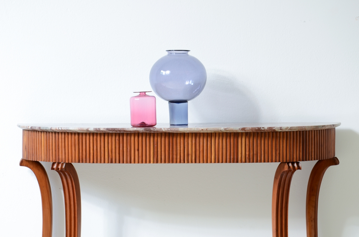 Elegant console table with a reeded wood band. Attr: Paolo Buffa, Italian manufacture, ca. 1940.
