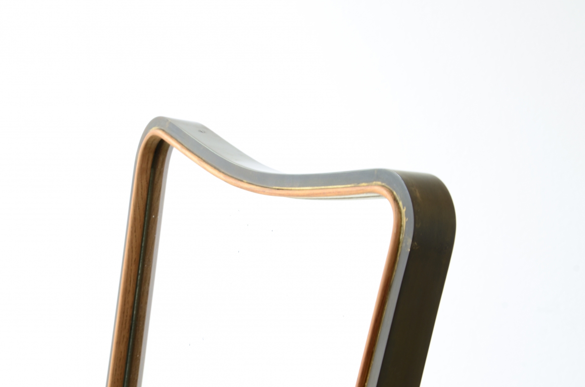 Elegant ash vanity console. Italian manufacture, circa 1940.
