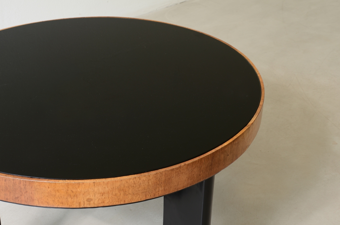 Coffee table with a tambour top, a striped walnut band, Italian manufacture, circa 1930.