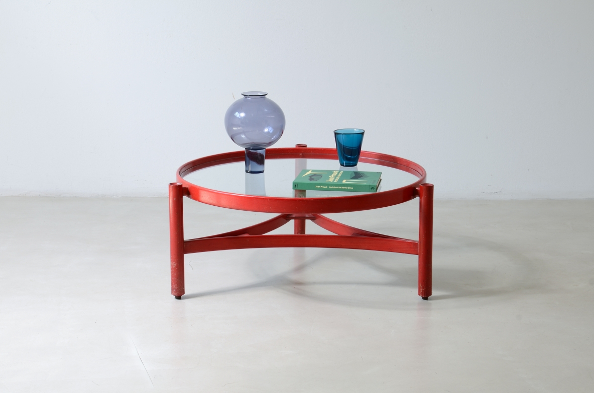 Gianfranco Frattini coffee table in bentwood finished in red aniline stain, Cassina 1965