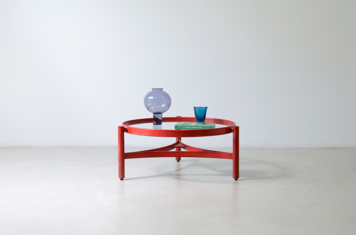 Gianfranco Frattini coffee table in bentwood finished in red aniline stain, Cassina 1965