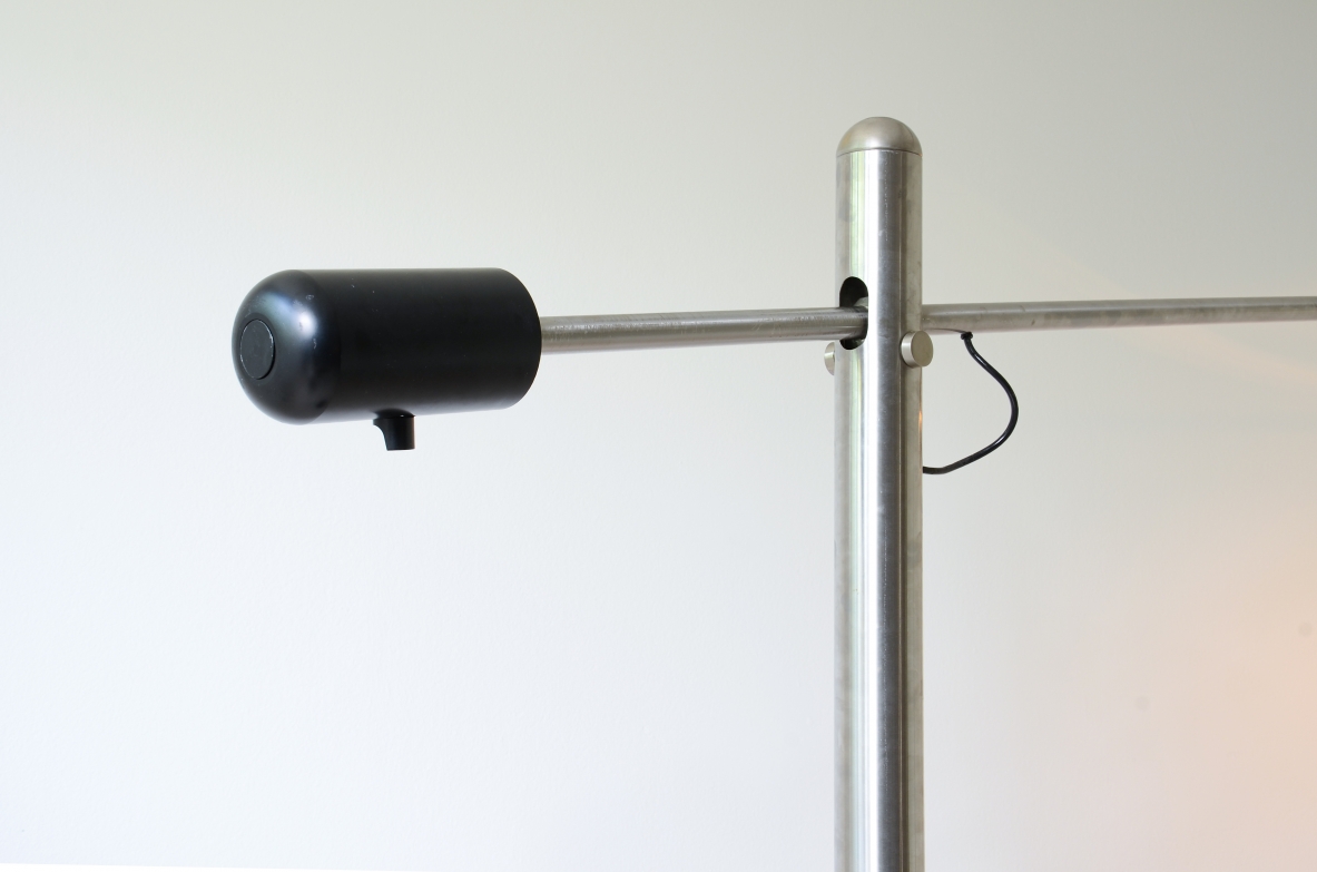 Selenova 1972  large floor lamp in steel and lacquered metal with a swing arm