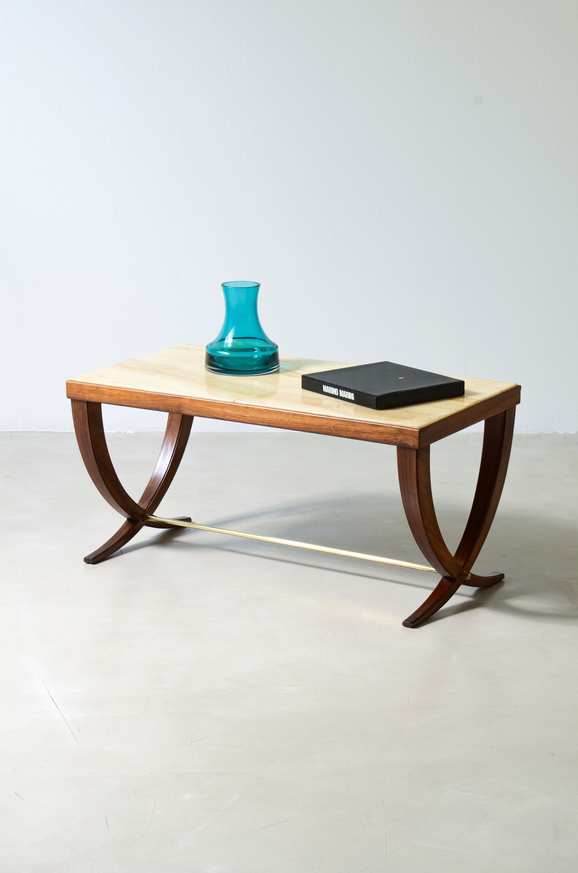 Paolo Buffa  Coffee table with crossbow shaped legs, Serafino Arrighi Manufactory, 1950.