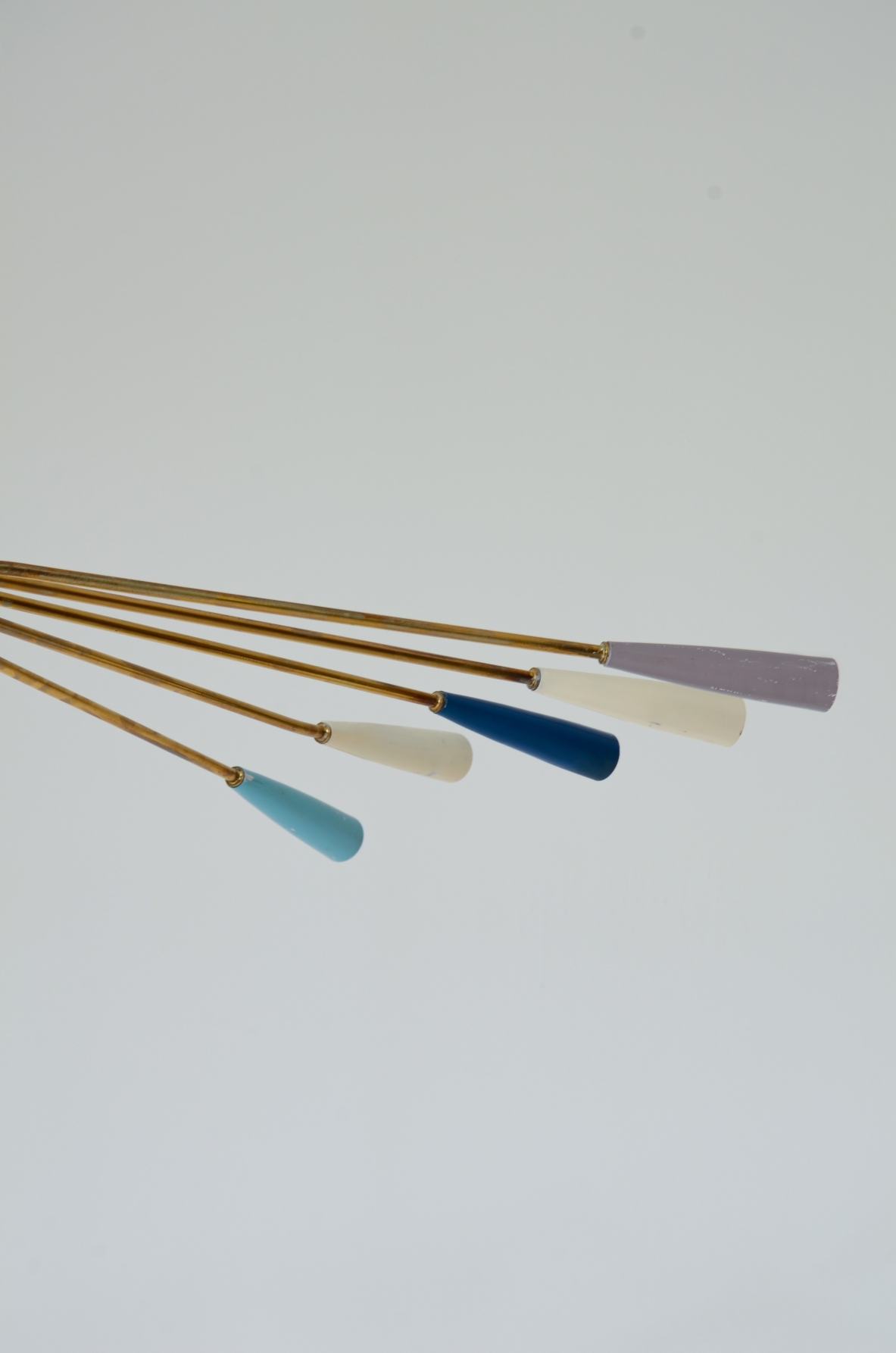 Oscar Torlasco  Large 10-light chandelier, Manufactured by Lumi Milano, ca.1950.
