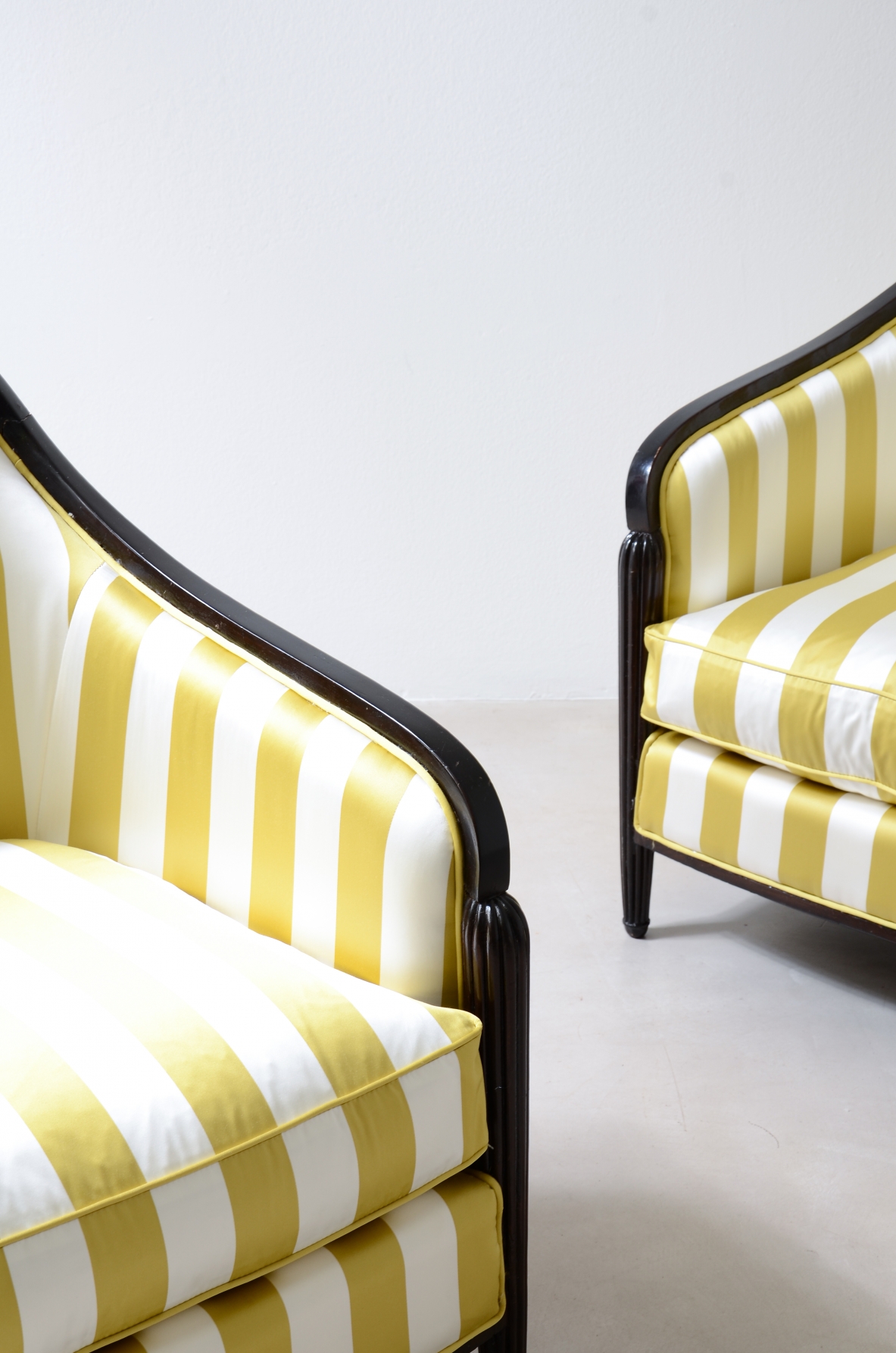 Pair of elegant armchairs French manufacture, Art Deco period, ca. 1930.