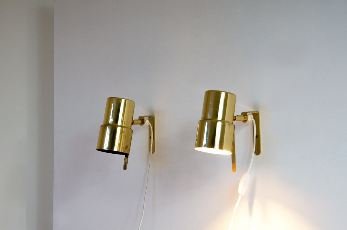 Hans-Agne Jackobsson, 4 sconce wall lights mod. V-324 in brass.  Prod. Hans-Agne Jackobsson AB Markaryd, Sweden 1960's.