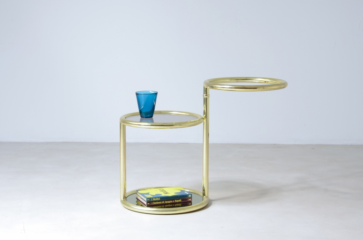 Brass coffee table Italian 1960-70s manufacturing.
