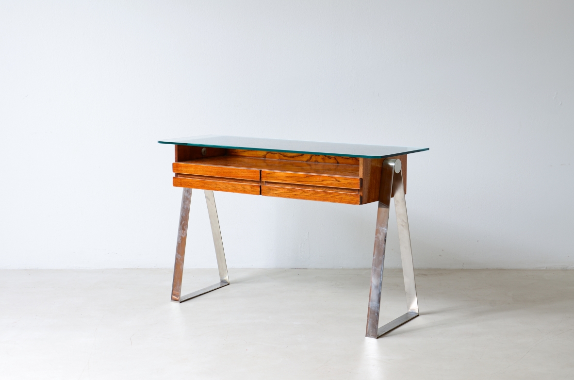 Console modernista in rovere biondo con struttura in acciaio, Manifattura italiana 1960ca.