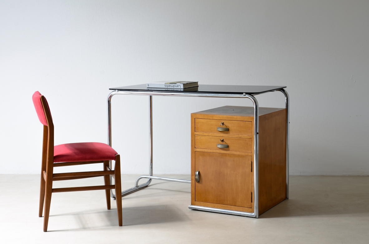 Desk in chromed tubular with drawers, Colli Torino around 1930.