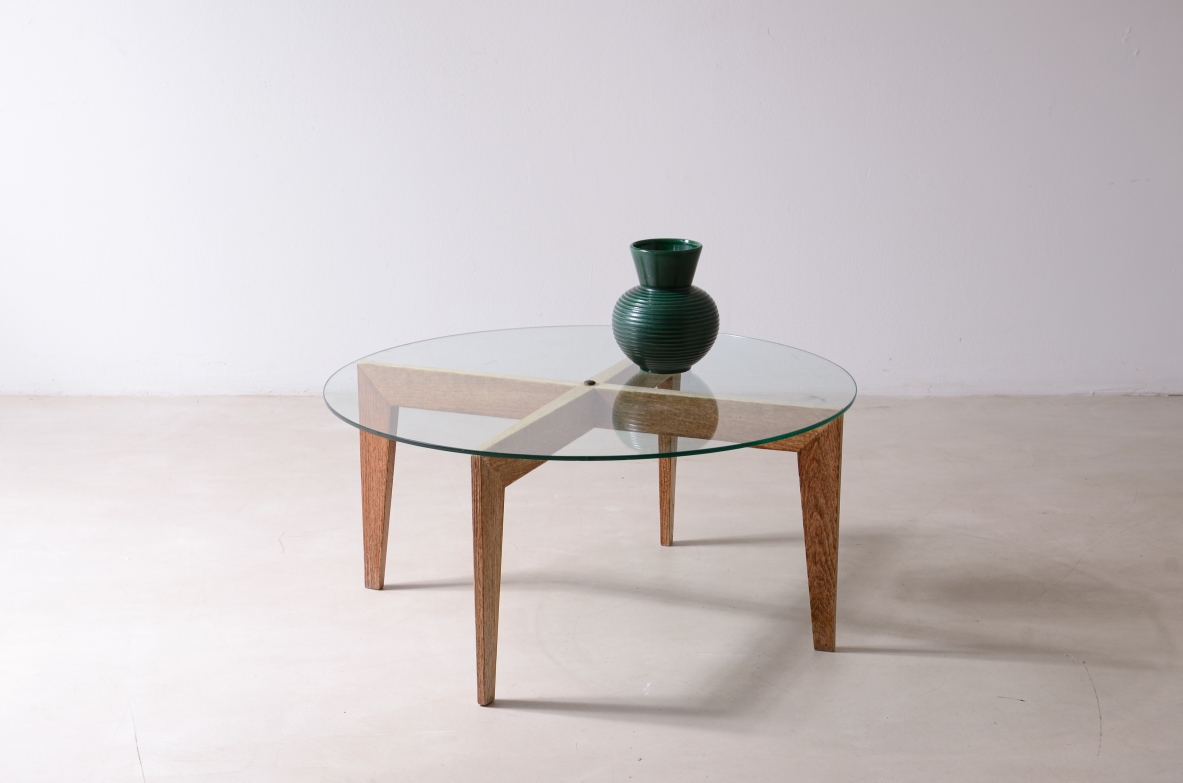 Oak coffee table with crosspiece, Gio Ponti, ca. 1950.